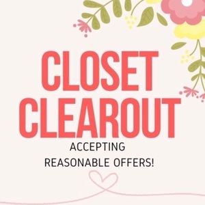 🌸 Accepting reasonable offers! 🌸
